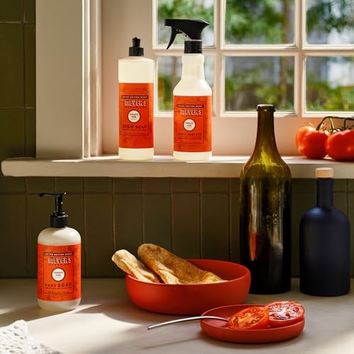 Mrs MEYERS CLEAN DAY Multi-Surface Cleaner Tomato Vine 16 Oz